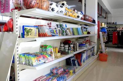 愛心超市 以日用百貨為紐帶，共筑和諧團(tuán)場(chǎng)新篇章